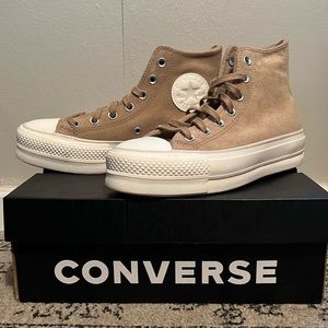 Converse Chuck Taylor All Star Lift Cozy Utility
